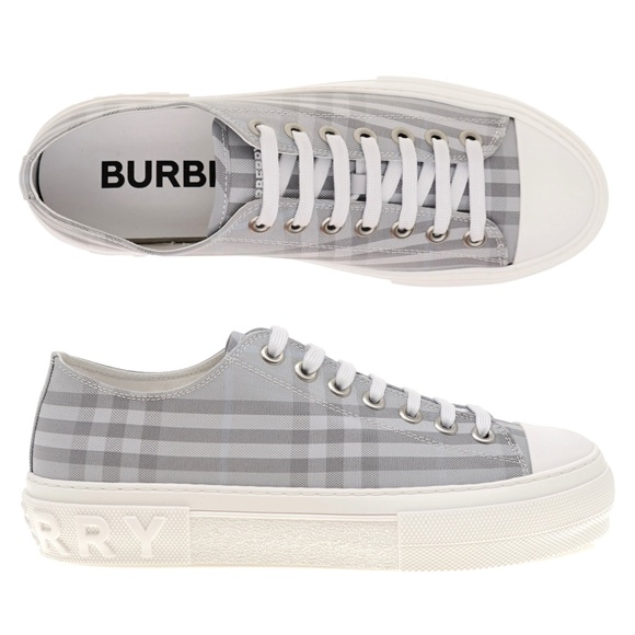 Burberry Men's Trainers Jack Grey IP Check Canvas Size 9 New - Picture 1 of 7